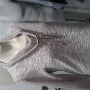 Calvin Klein dusty pink drawstring pullover. Mint condition. Medium